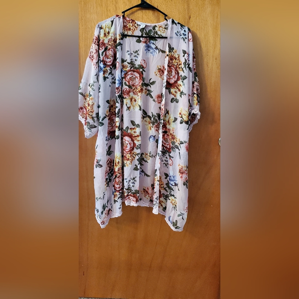Light pink floral Kimono Cardigan